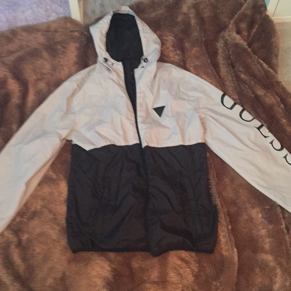 Guess gray and white windbreaker
